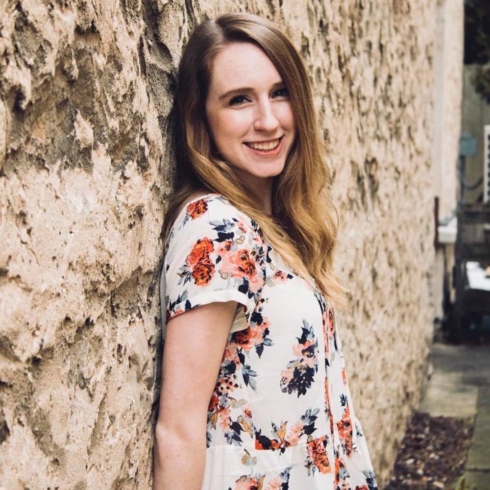 Meet your Posher, Alyssa
